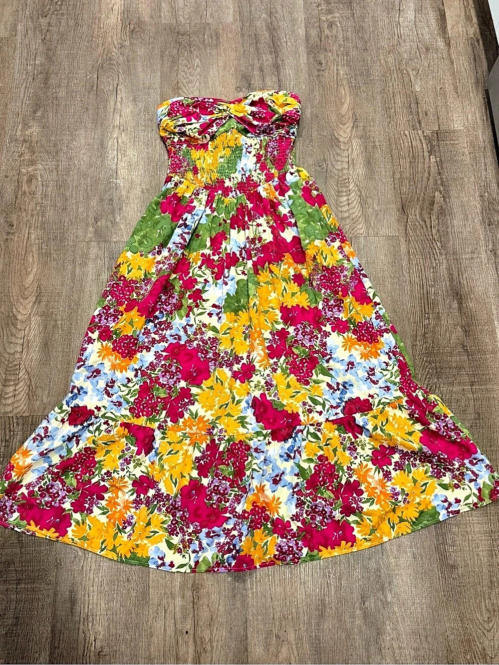 VICI Floral Maxi Dress in Multicolor Size Medium Like New